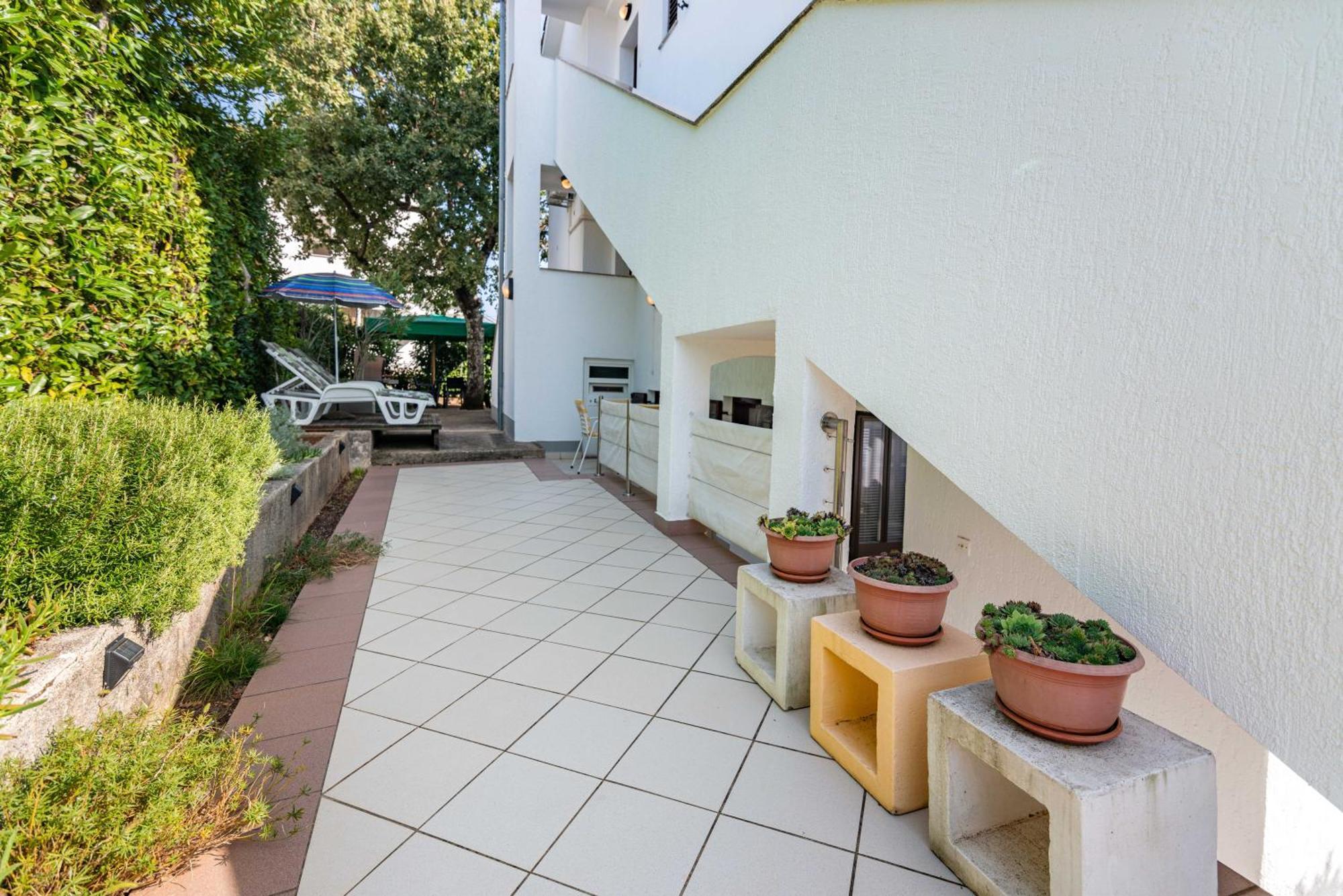 Apt Ana, Malinska, Vantacici, Island Krk Exterior photo